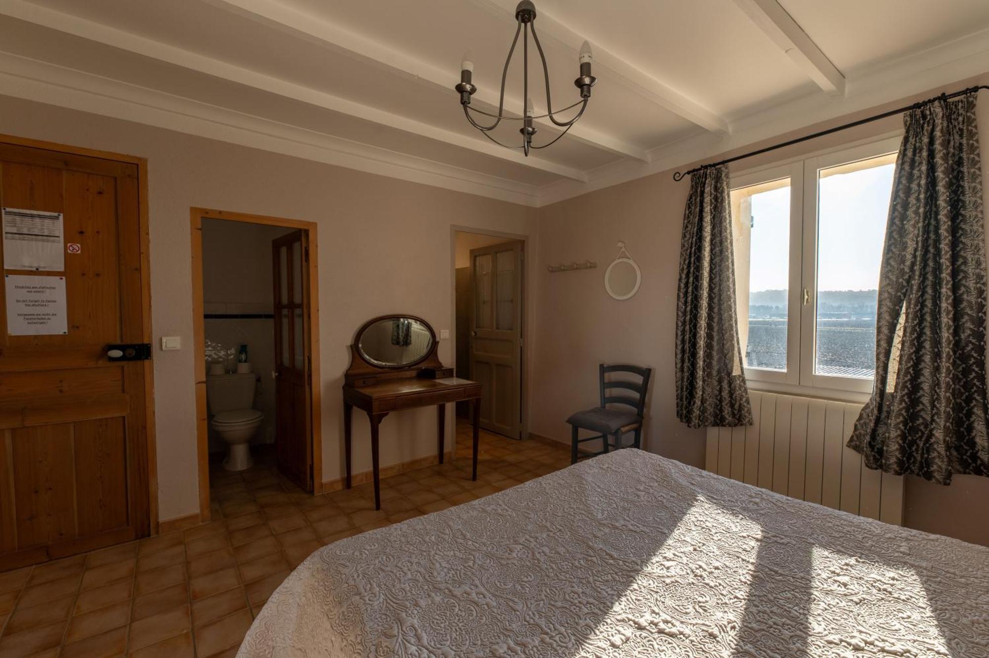 Chambres D'Hotes La Clape Vinon-sur-Verdon Luaran gambar